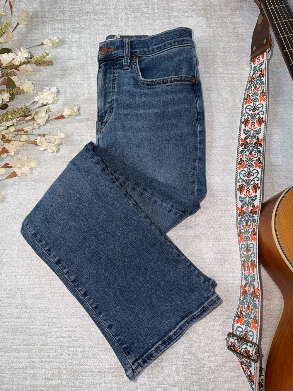 Madewell Women’s Midrise Kick Out Jeans